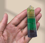 Amazing Gemstone Fluorite Crystal Tower – grid cristal: centre votre énergie et vos intentions.