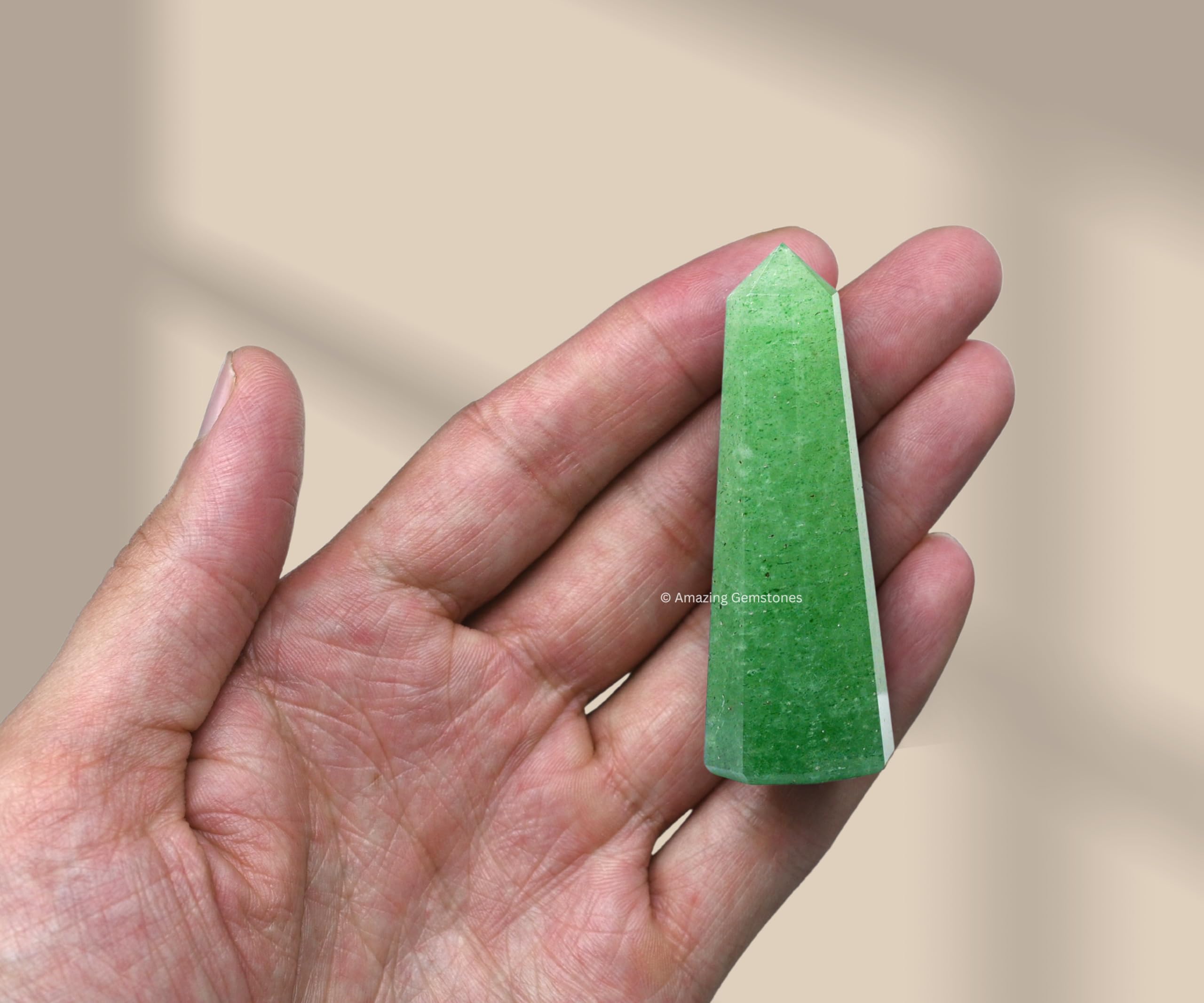 Amazing Gemstone grille cristal vert fraise : centre idéal pour une grille de cristaux.