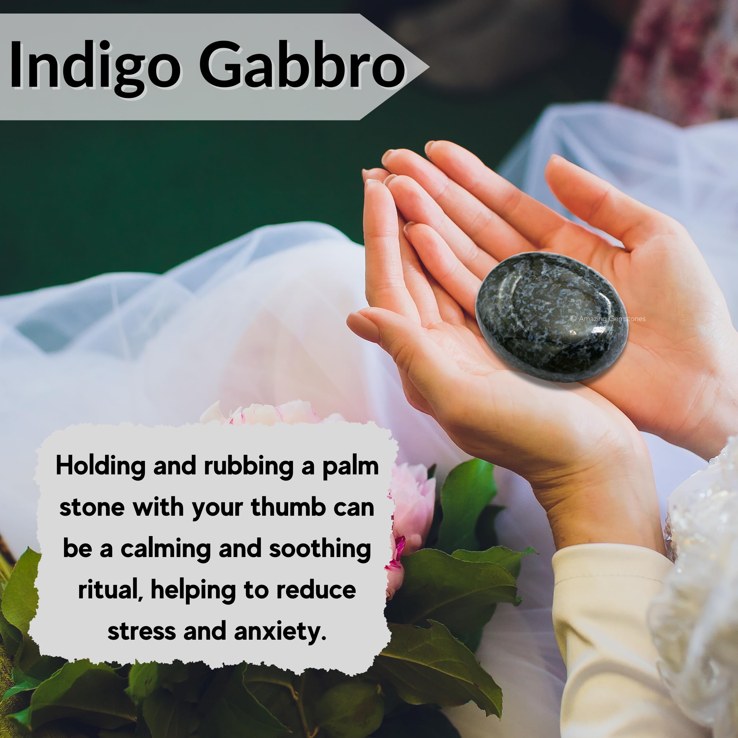 Amazing Gemstone Indigo Gabbro Palm Stone comme cadeau élégant et significatif.