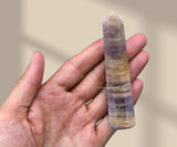 Amazing Gemstone Iolite – Grille de cristal centre pour concentration et intuition.