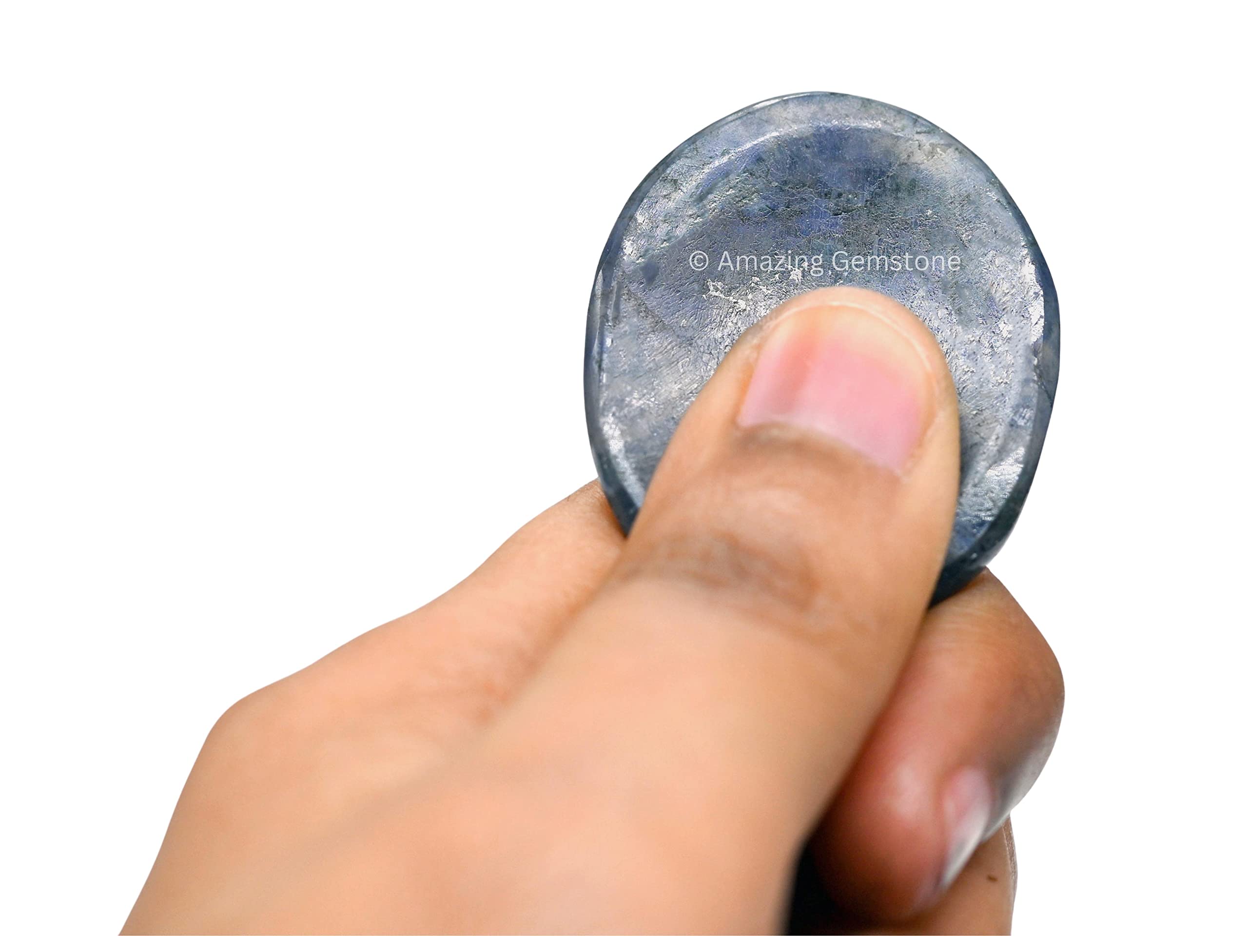 Amazing Gemstone iolite – pierre douceur, favorise relaxation et moment de détente.