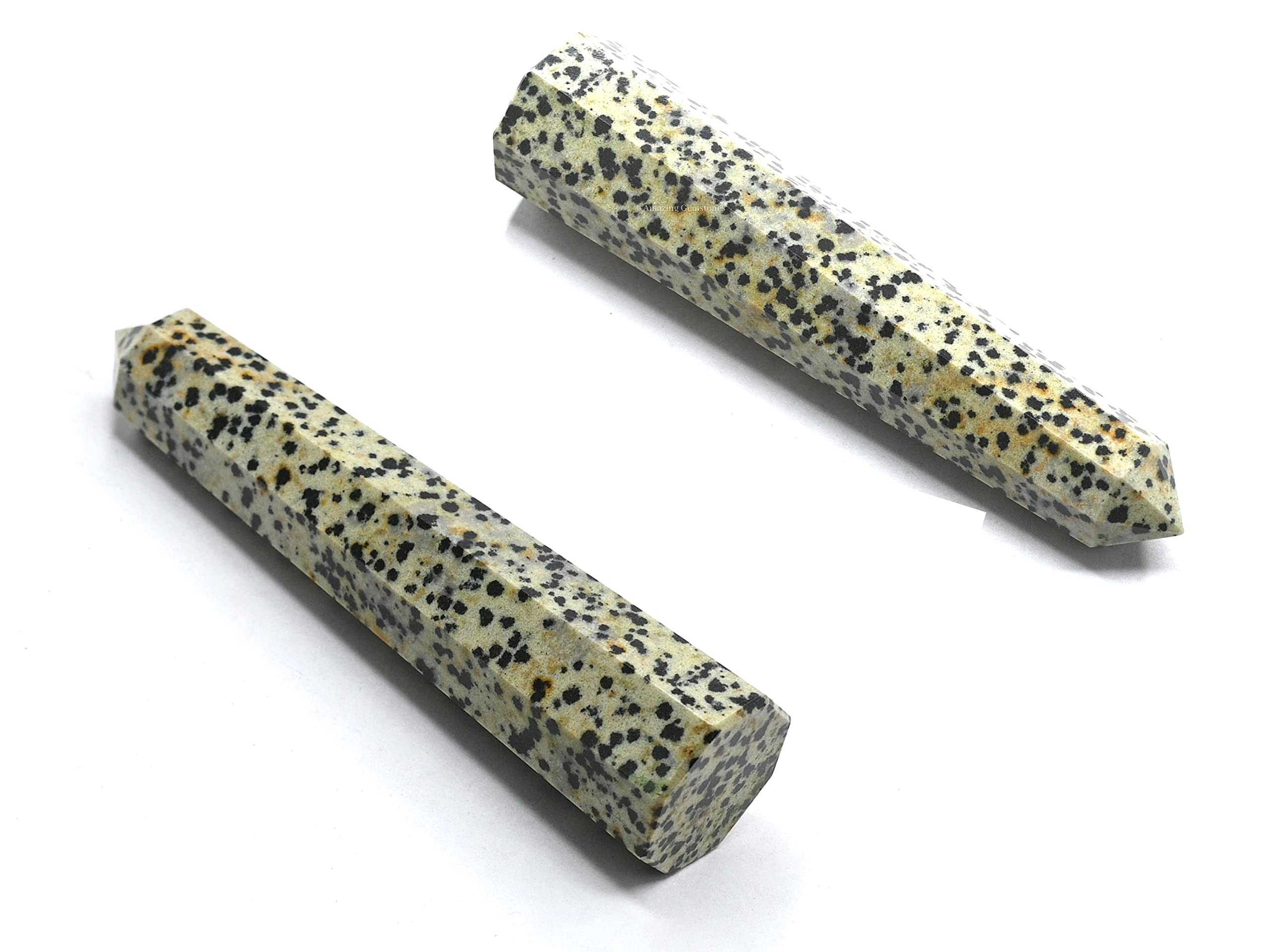 Amazing Gemstone jaspe dalmatien — obélisque énergie: concentration et équilibre mental