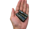 Amazing Gemstone Labradorite – centre de grille avec tour cristal, guide l'énergie centrale.