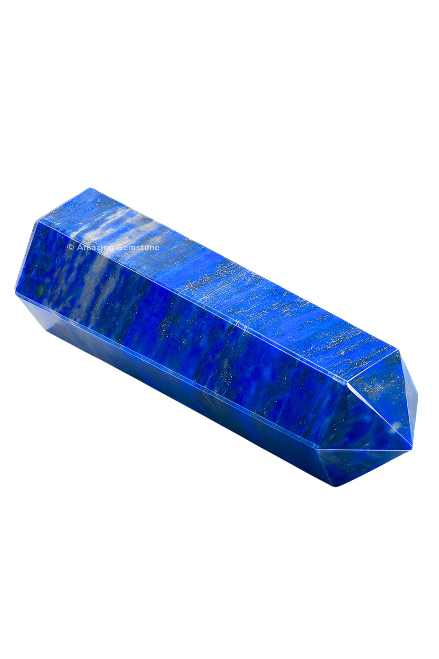 Amazing Gemstone – détail de la pointe Lapis Lazuli montrant son éclat et ses détails.