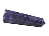 Amazing Gemstone Lepidolite Tour Pointe, purification énergétique possible dans un espace de travail.