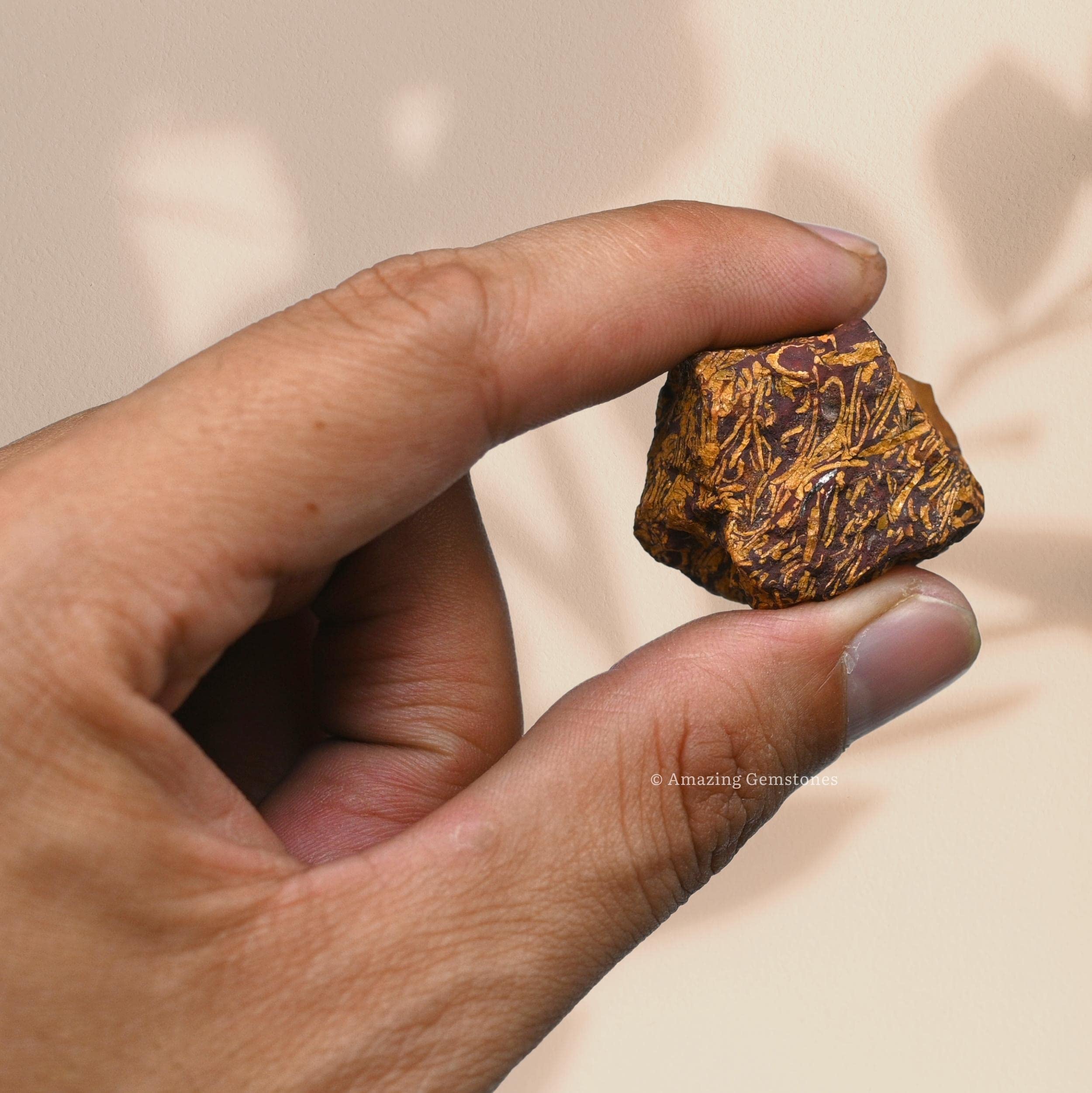 Amazing Gemstone Mariyam Jasper prête à être utilisée dans des projets créatifs et de méditation.