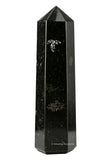 Amazing Gemstone Nuummite Tour Cristal Grand, purifie l’énergie et apaise l’ambiance.