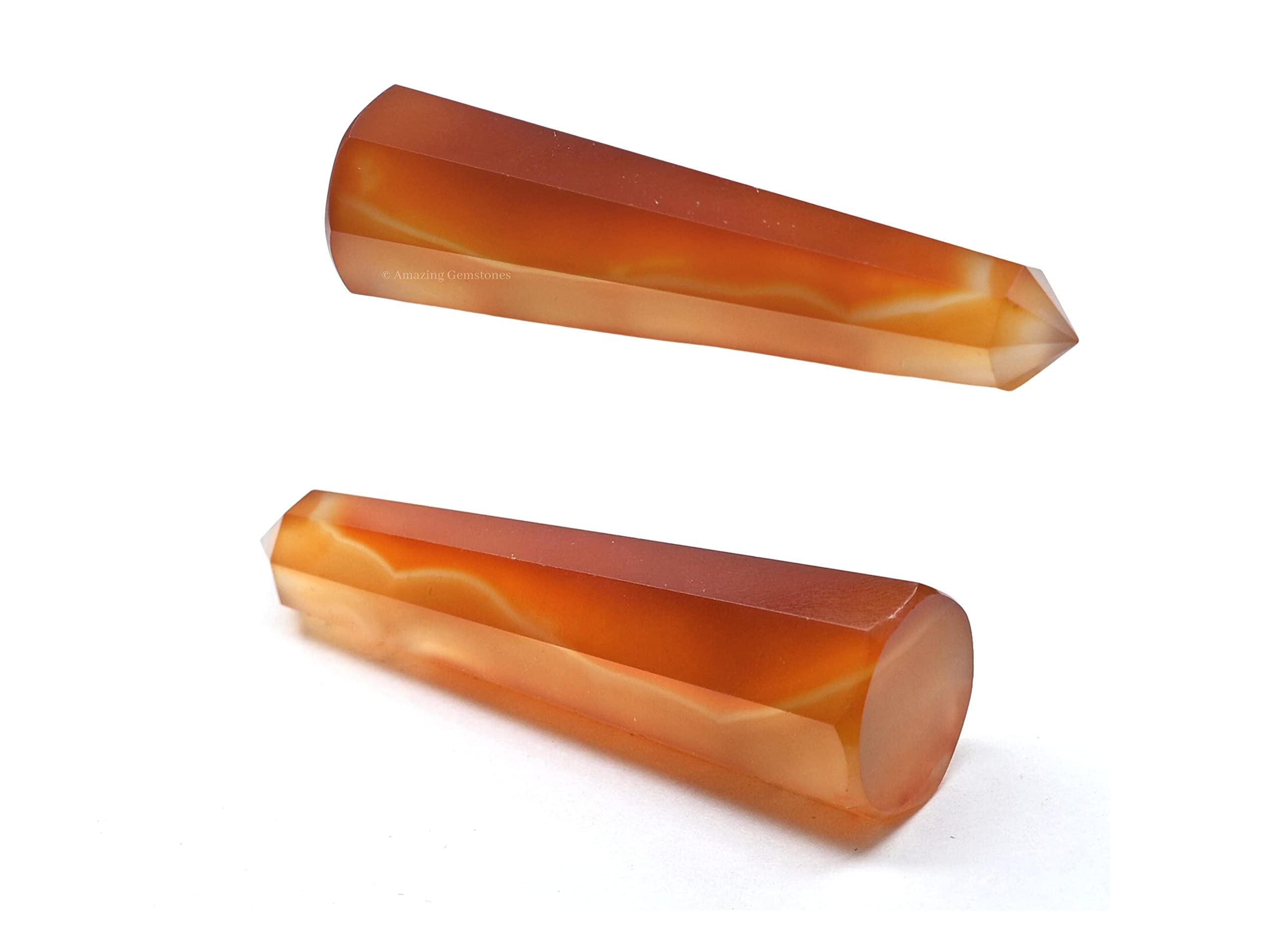 Amazing Gemstone obélisque carnelian onyx : amplification d'énergie et équilibre émotionnel.