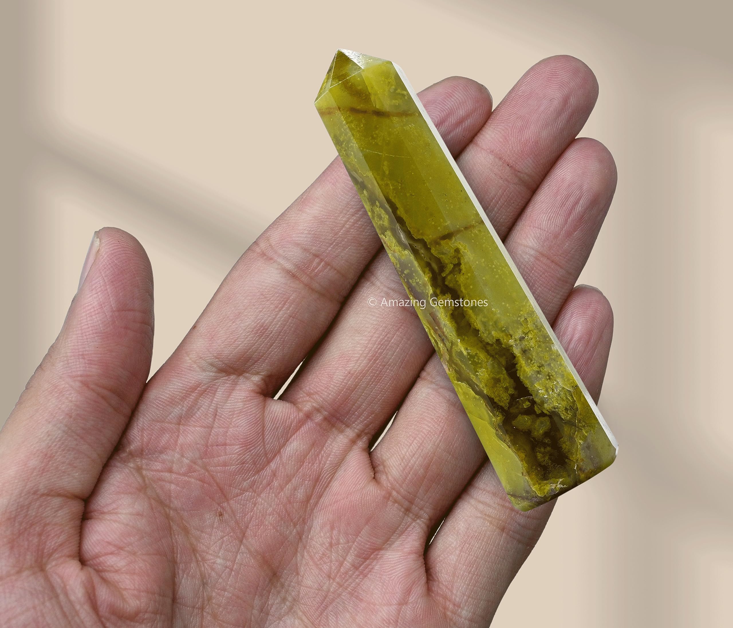 Amazing Gemstone Opale Verte : grille de cristaux pour canaliser l’énergie positive.