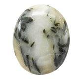 Amazing Gemstone pierre palmaire tourmaline verte dans quartz, méditation et énergie positive.