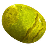 Amazing Gemstone opale verte – pierre paume artisanale, idéale pour le Reiki et la détente.