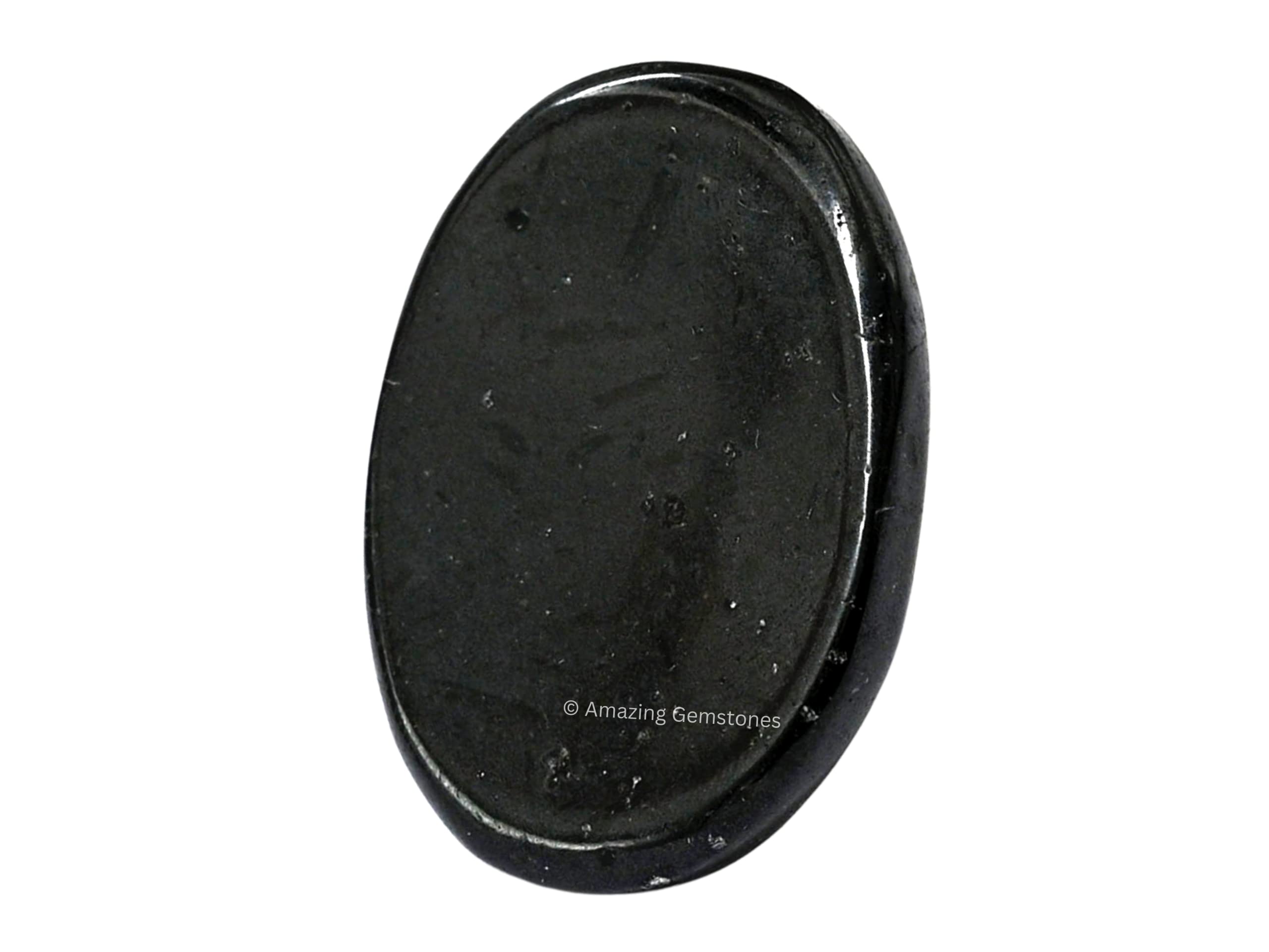Amazing Gemstone: détail du grain et de l’éclat de la tourmaline noire