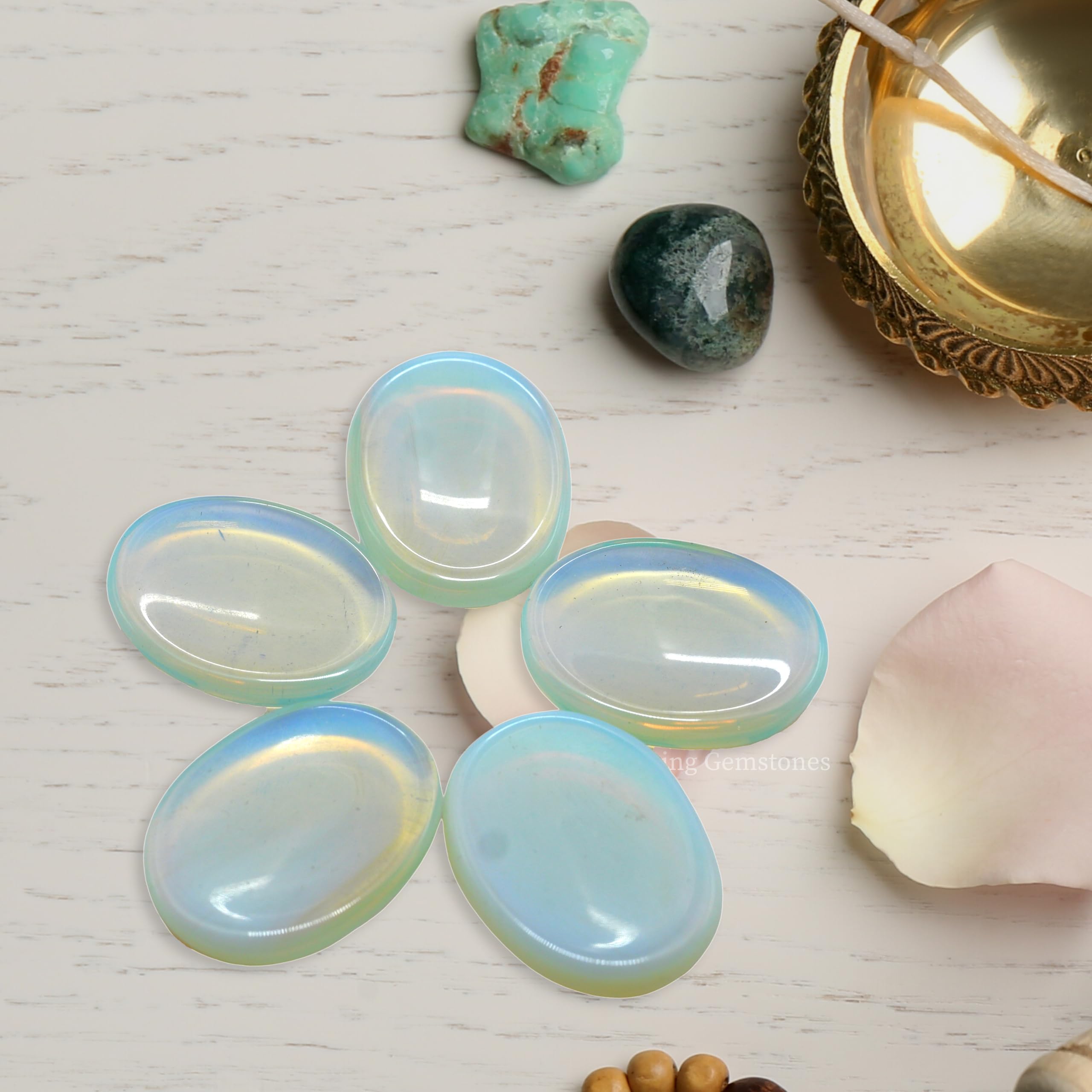Amazing Gemstone Opalite: pierre de tranquillité et concentration pour méditation