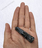 Pointe cristal Indigo Gabbro d'Amazing Gemstone pour la concentration en méditation