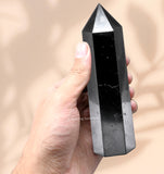 Amazing Gemstone – Purification d ambiance grâce à la tour de shungite dans votre espace
