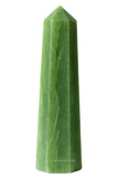 La tour Amazing Gemstone en cristal d’aventurine verte élève l’énergie d’une pièce.