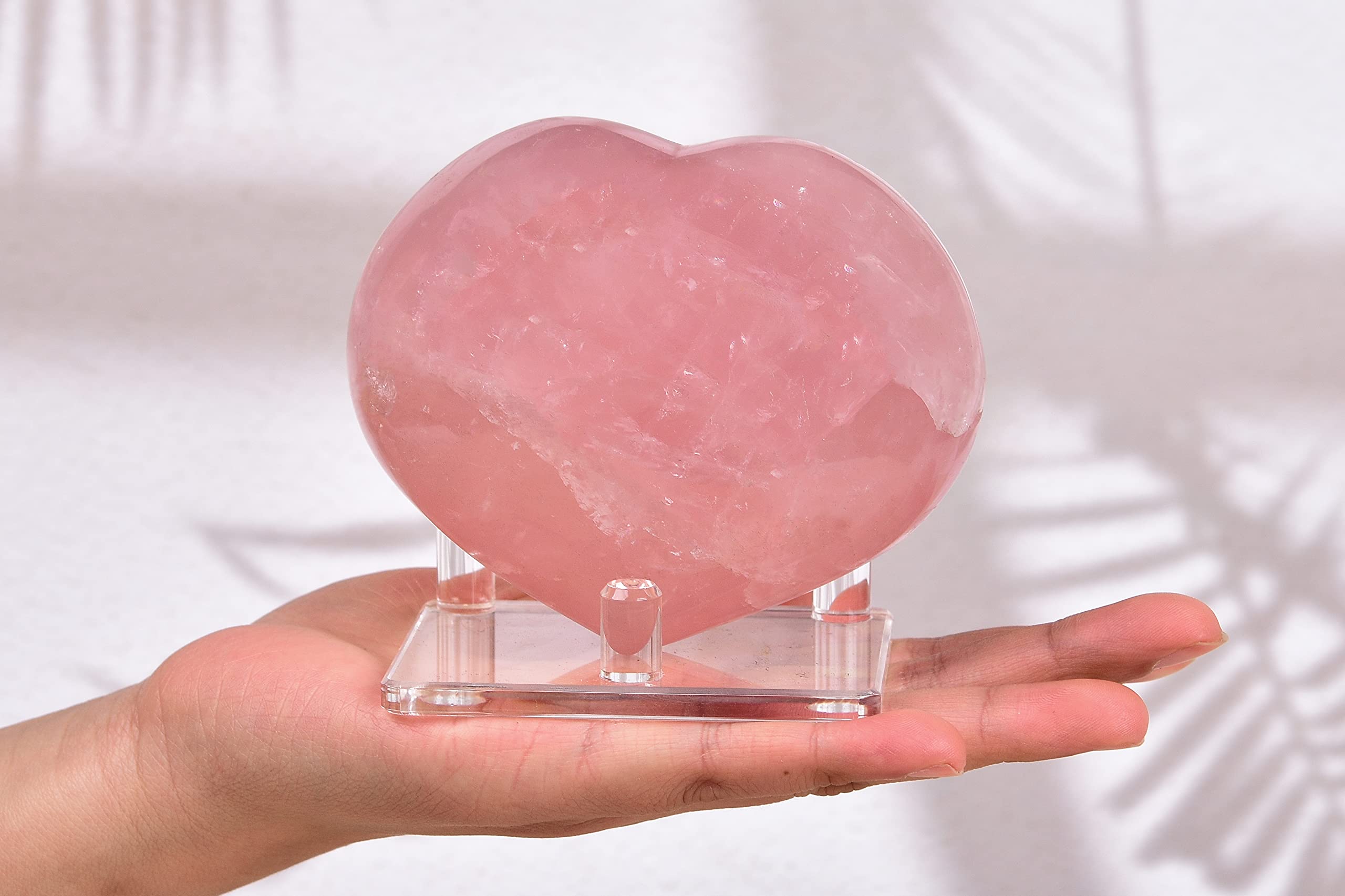 AMOYSTONE Cœur quartz rose avec support plastique pratique.