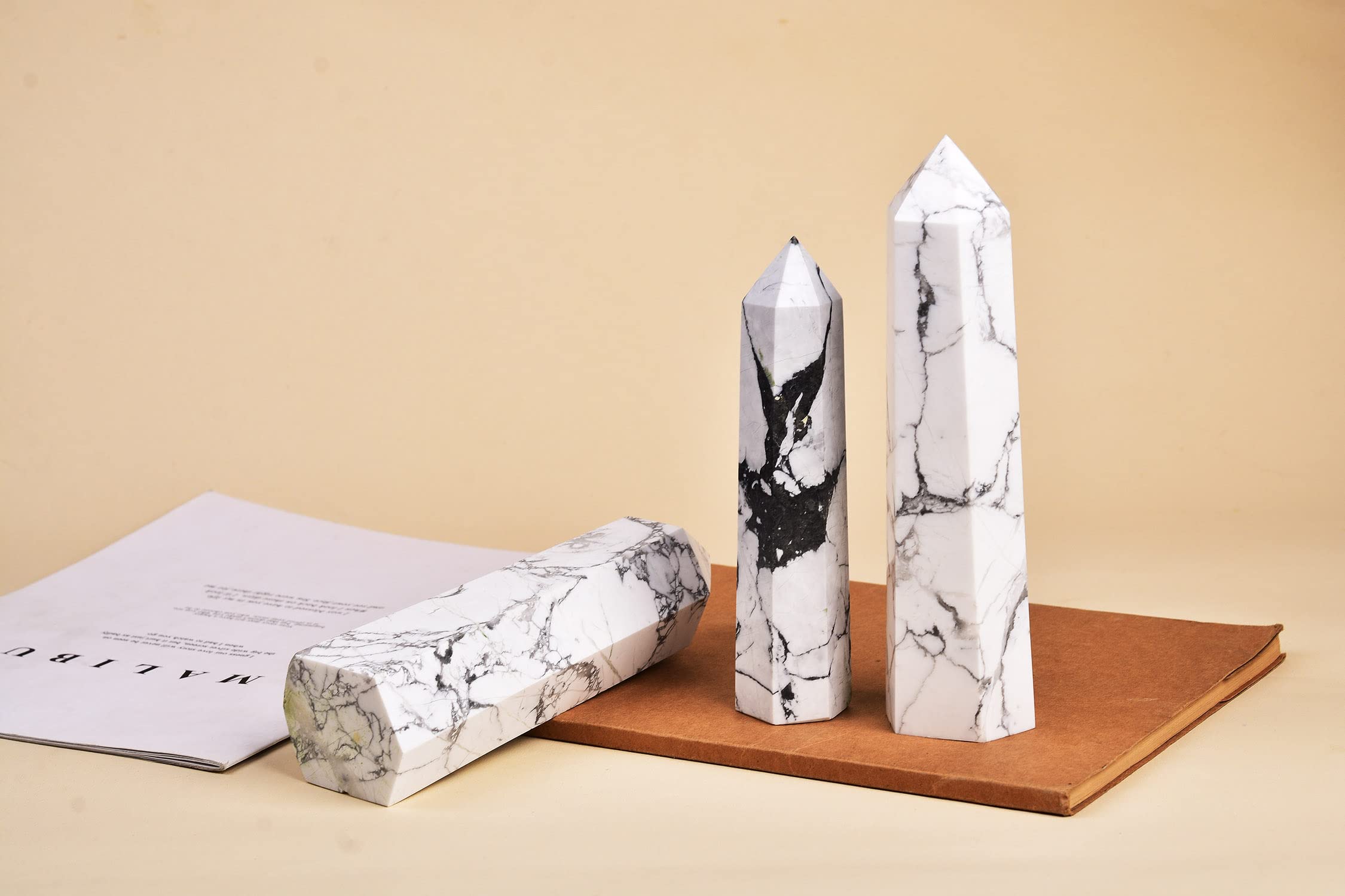AMOYSTONE outil de méditation Howlite blanc favorise introspection.