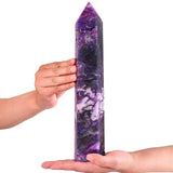 AMOYSTONE obélisque moss agate violet pour méditation et équilibre des énergies.