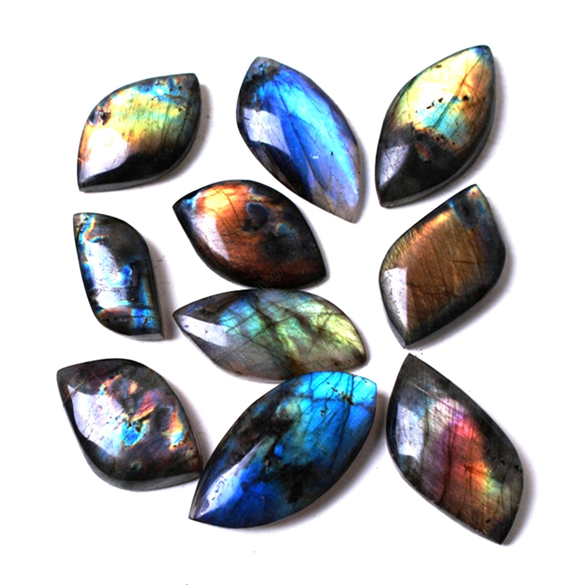 Pendentif Anlingem en labradorite 20–30 mm, allure naturelle pour collier quotidien.