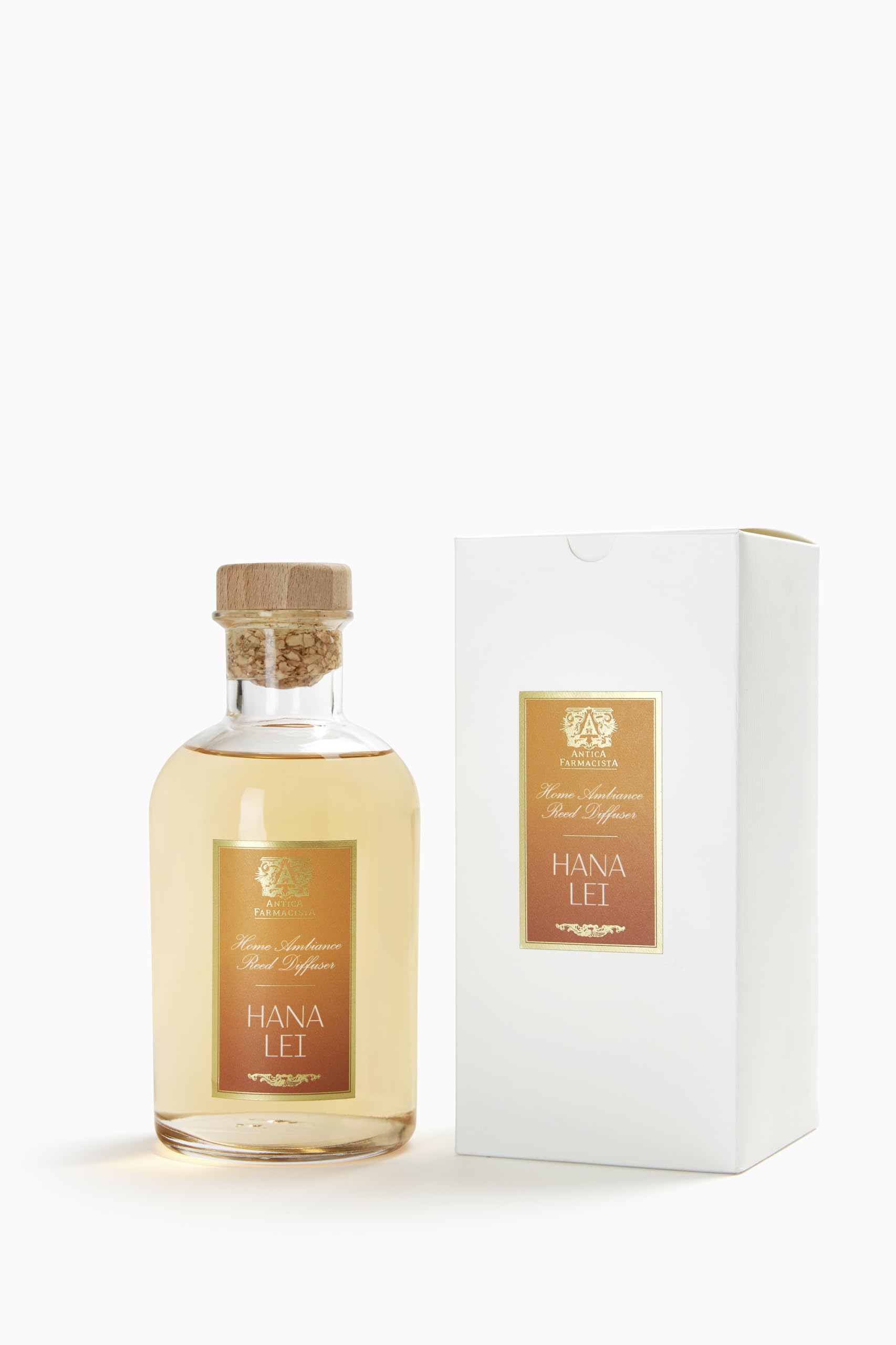 Diffuseur Antica Farmacista avec tiges aromatiques, parfum durable pour toute pièce.
