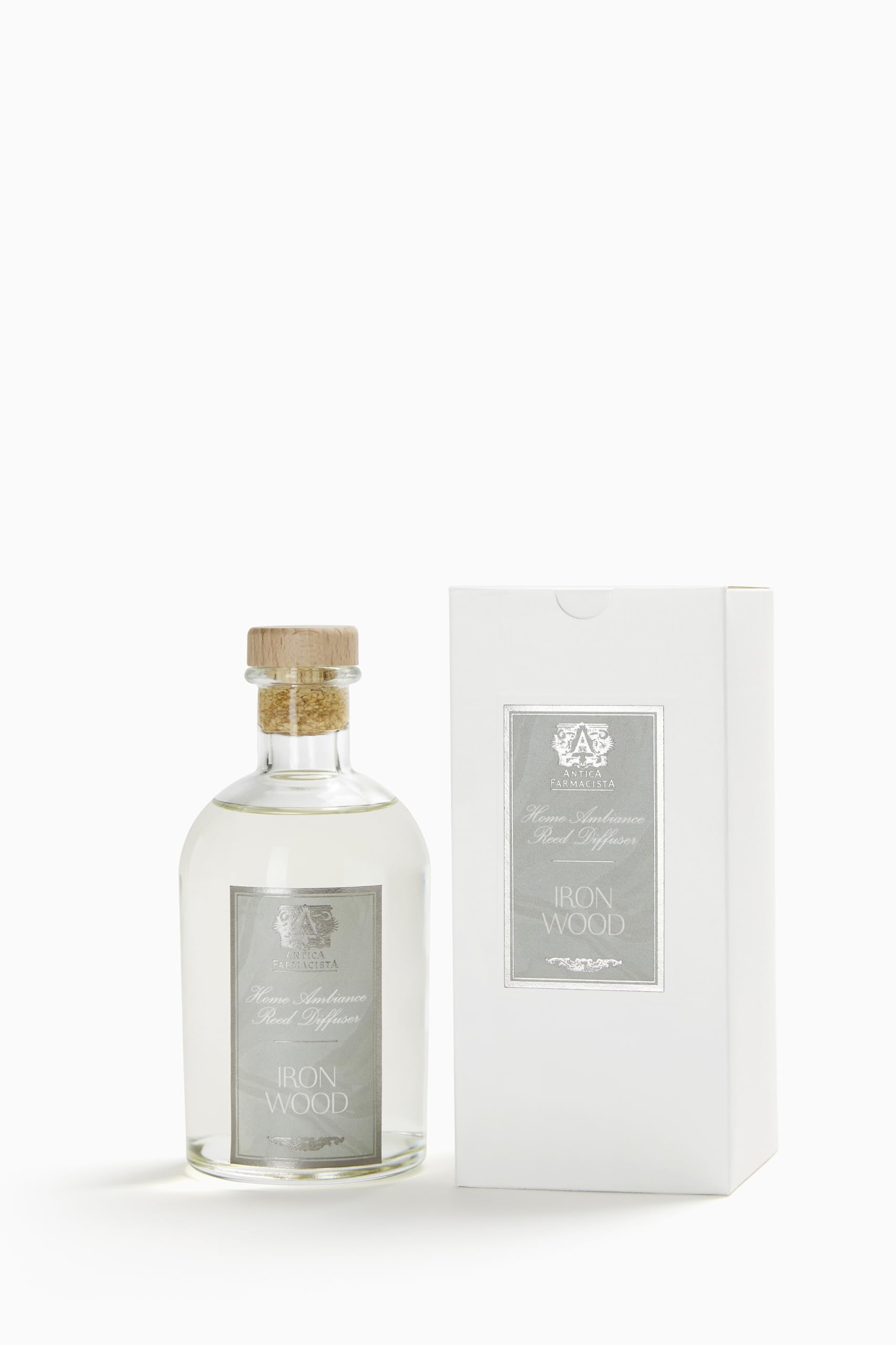 Tiges Antica Farmacista, diffusion progressive pour une ambiance durable.