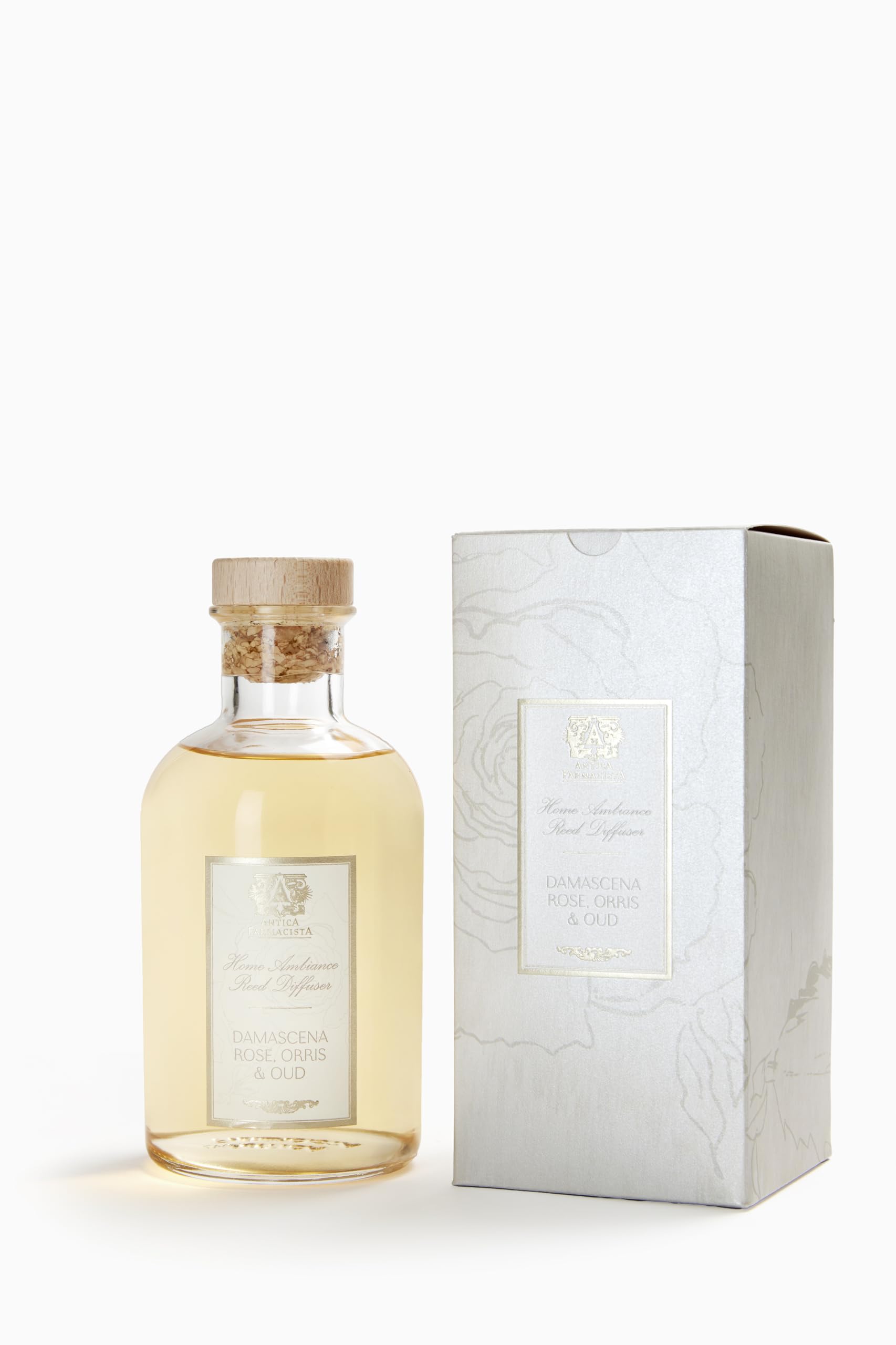 Antica Farmacista Diffuseur: notes Damascena et Oud, ambiance florale raffinée.