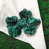 Apengshi Malachite brute, idéale pour décoration intérieure et ambiance zen
