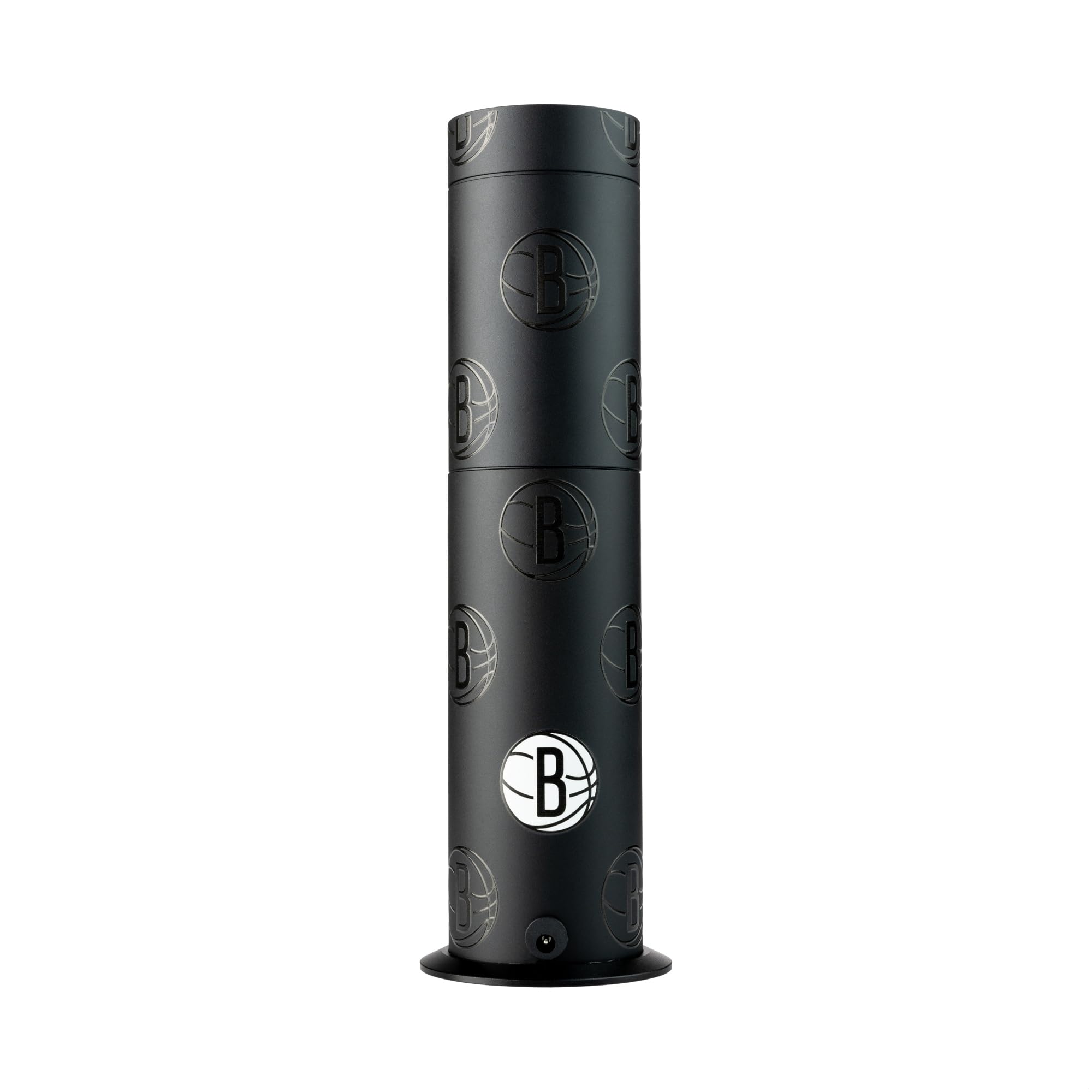 Diffuseur Aroma360 sans eau en aluminium recyclé, idéal pour bureau ou salon.