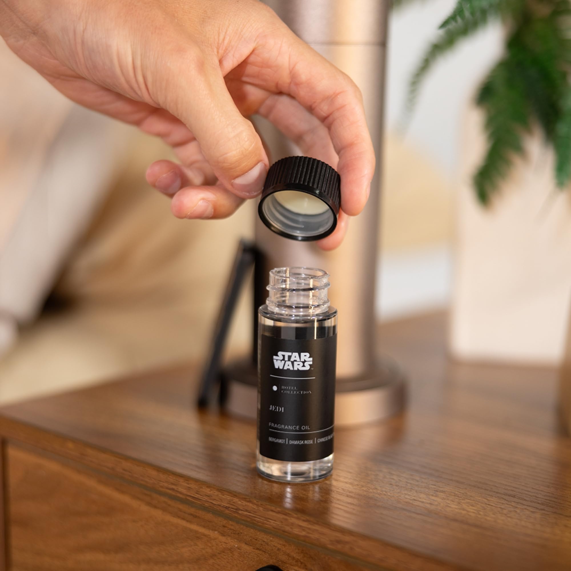Aroma360 Jedi, ambiance galactique: crée un espace zen et apaisant.