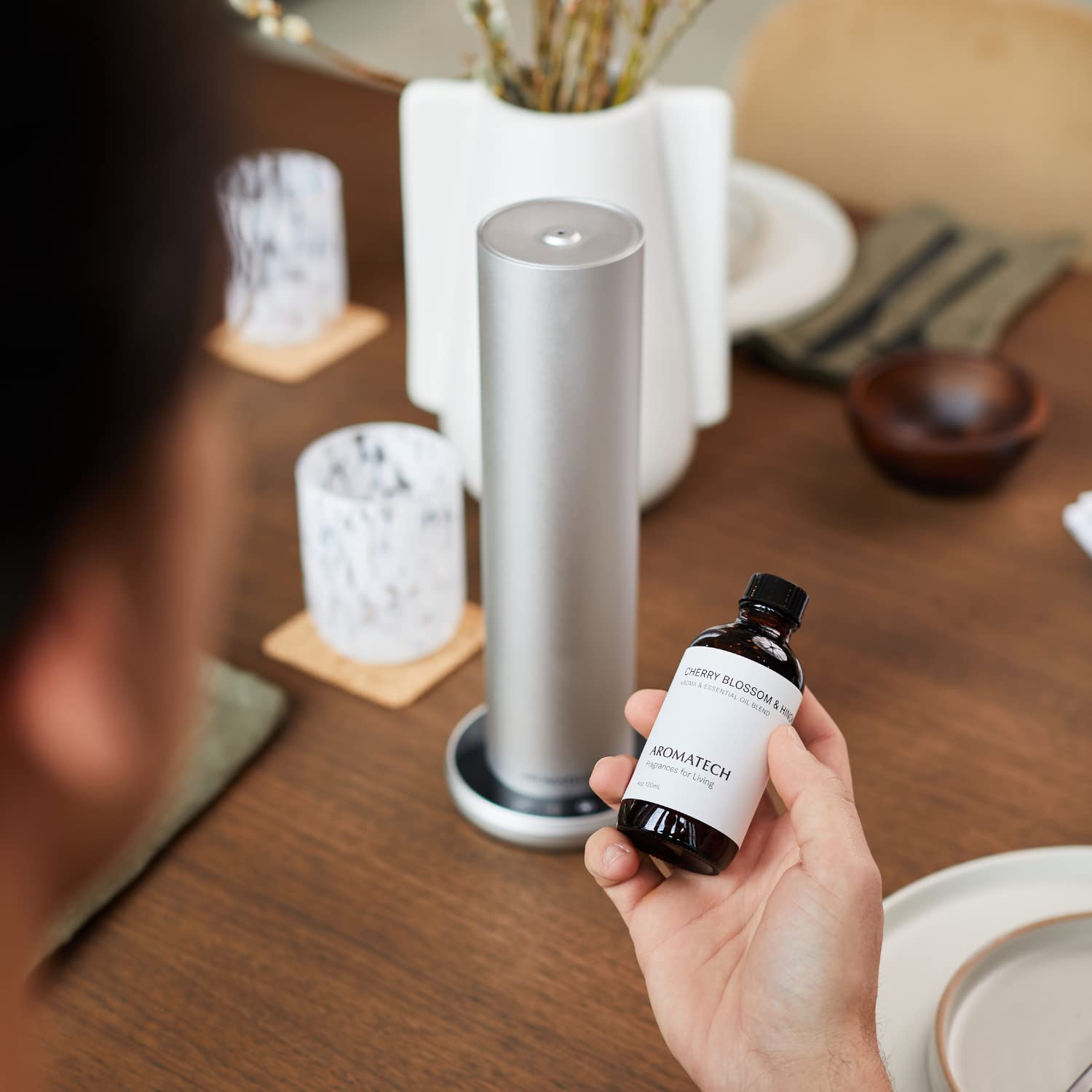 AromaTech, huile-diffuseur-bois-cerisier-hinoki: notes boisées pour détente.