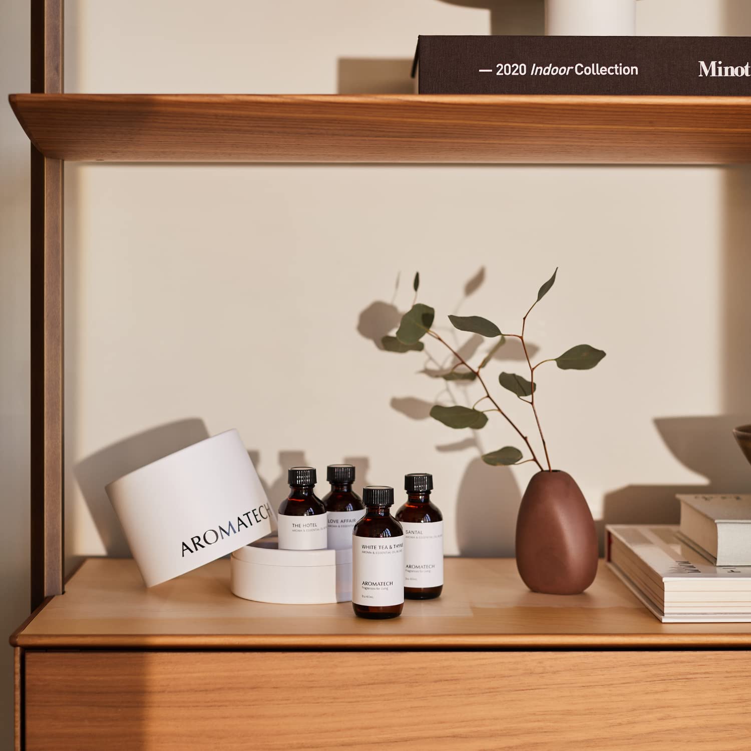 AromaTech White Tea & Thyme - diffusion fraîche et herbacée pour détente légère.