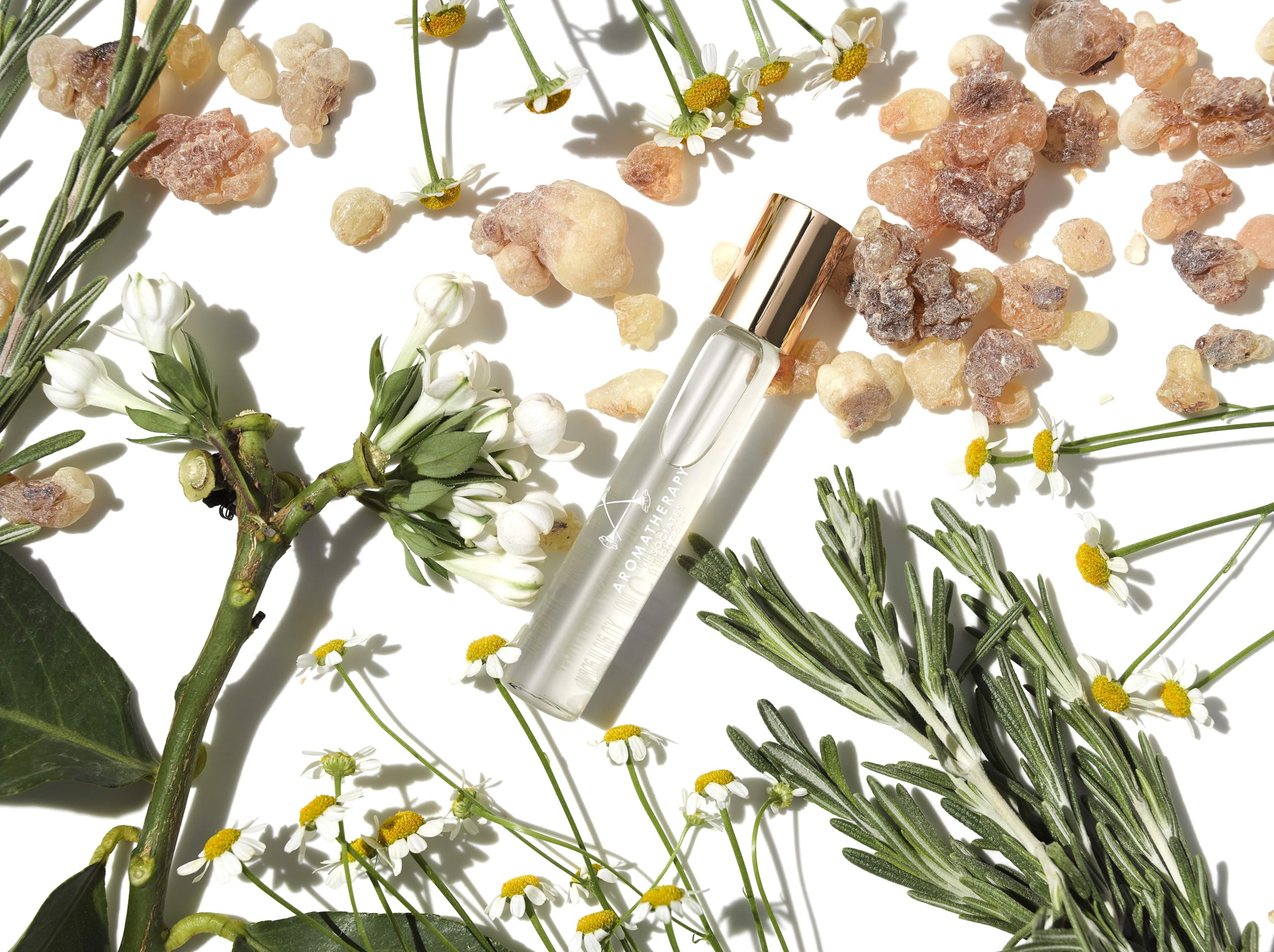 Aromatherapy Associates De-Stress Mind, emballage premium évoquant une expérience luxueuse.