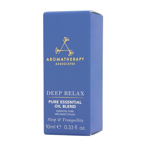 Aromatherapy Associates Deep Relax: gouttes-huile-porteuse pour massage sur les poignets avant le coucher.