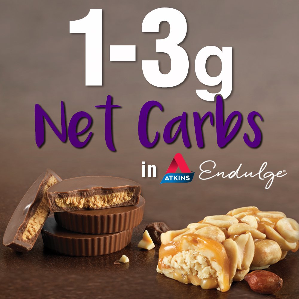 Barre Atkins Endulge Caramel et cacahuètes, chiffres glucides nets affichés clairement.