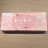 Emballage cadeau élégant Auelife pour ce coffret d'huiles florales.