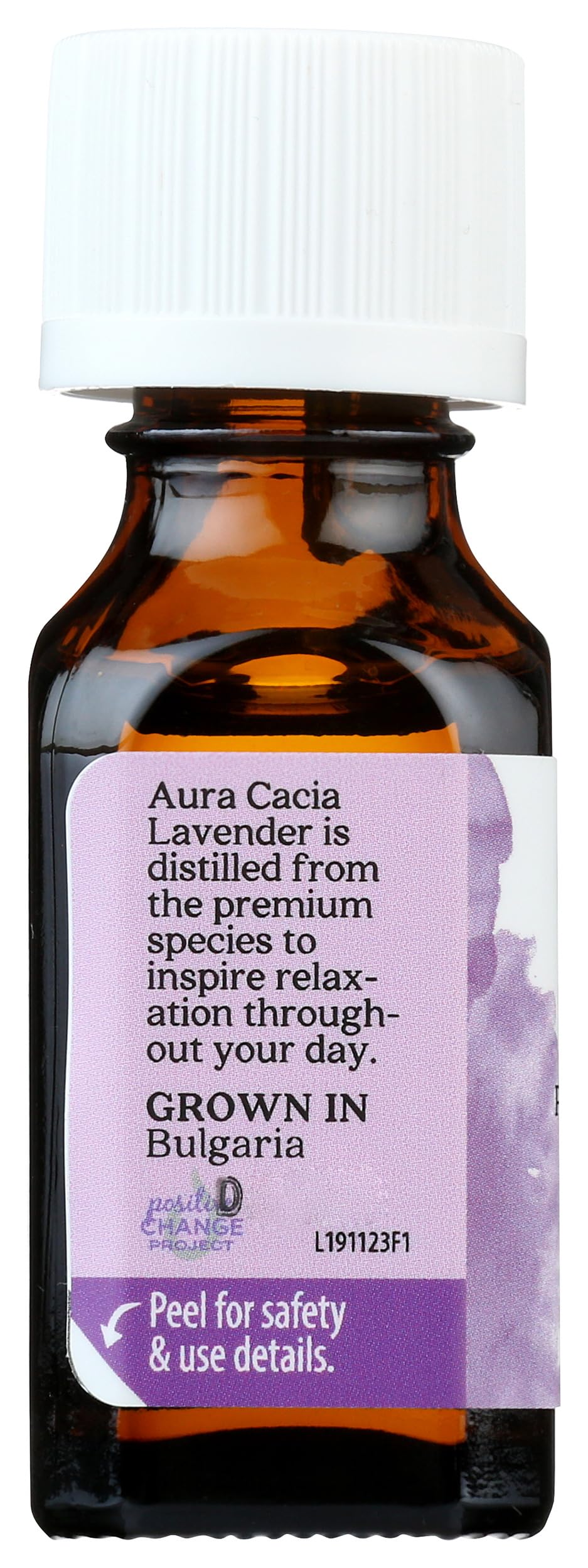 Aura Cacia Lavande huile diluée prête pour un massage relaxant.