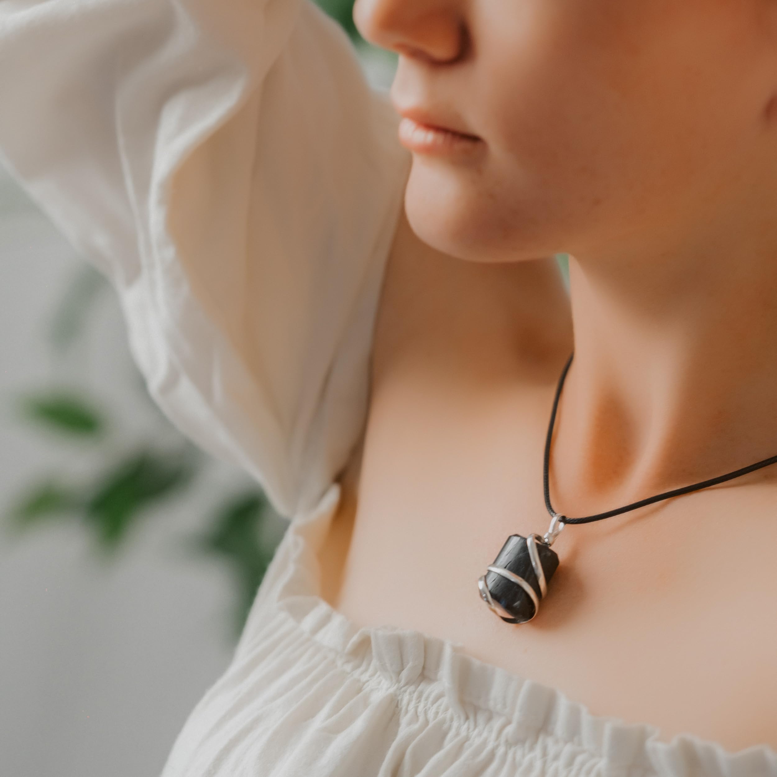 Ensemble pendentif et cordon vegan ajustable Ayana Wellness