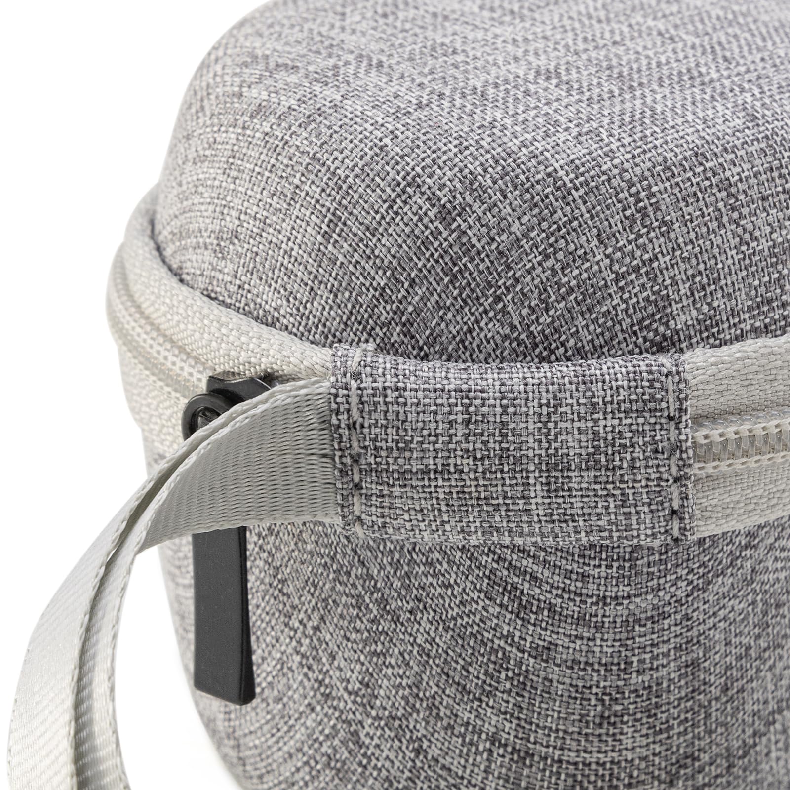 Boîte compacte 2,17 x 2,17 x 2,17 pouces pour Pocket Mini et câble.
