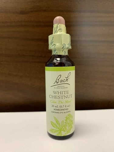 Gouttes Bach White Chestnut dans un verre, pour des pensées plus claires