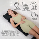 Balance Mate – personne allongée sur le tapis pour relaxation rapide.