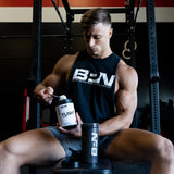 Flight Pre Workout Bare Performance Nutrition: certification Informed Sport sur l’emballage.