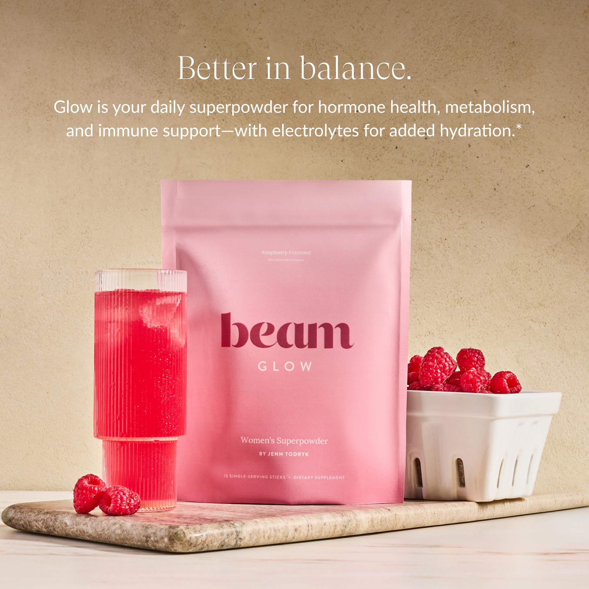 Beam Glow - poudre melangee dans bol, douceur et équilibre hormonal.