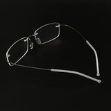 BEHLINE embouts-temples lunettes transparents pour un ajustement discret et confortable.