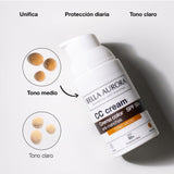 Texture mate et veloutee de Bella Aurora CC Cream pour un fini naturel.