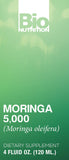 Bio Nutrition Moringa Liquid, feuilles de moringa fraîches évoquant la naturalité.