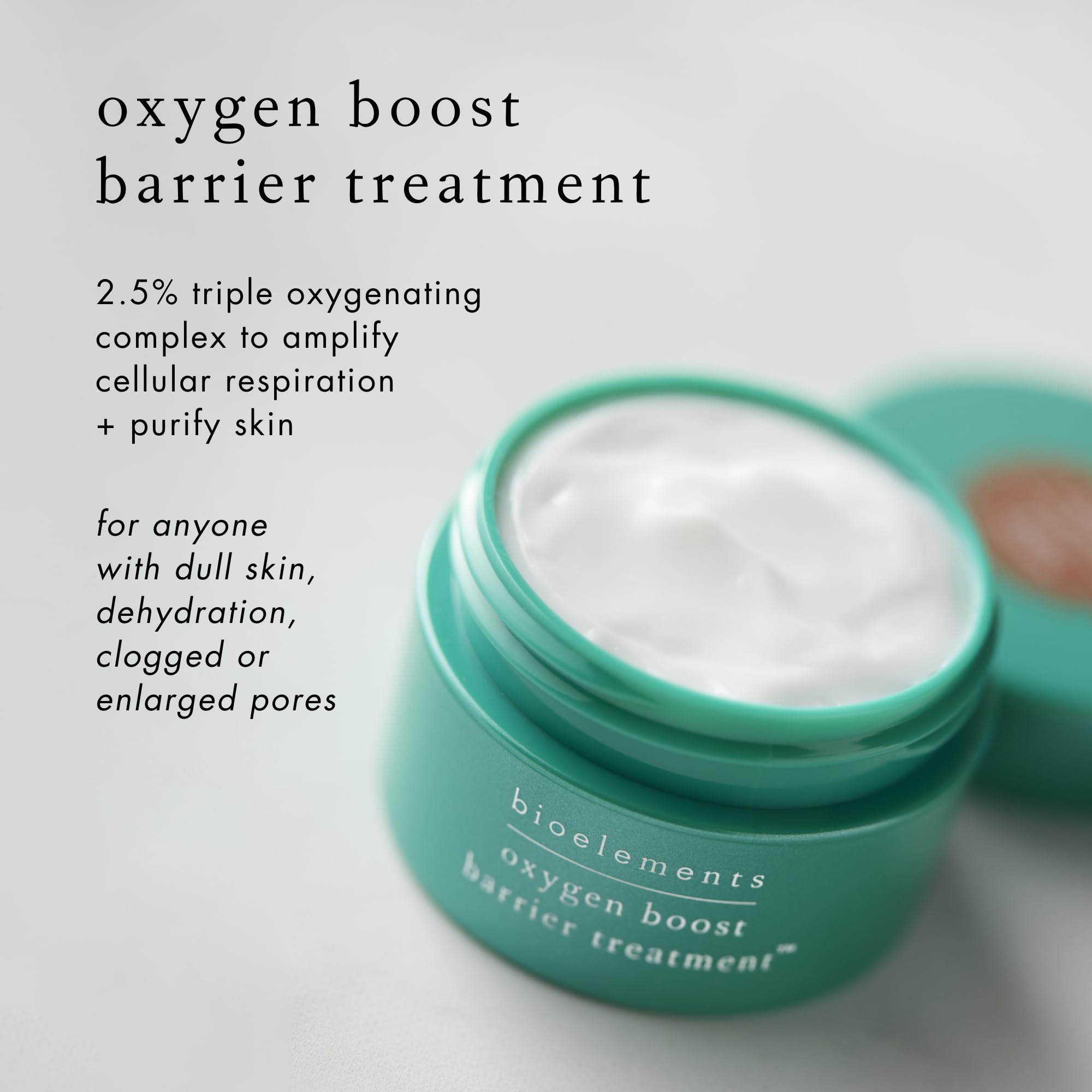 Bioelements Oxygen Boost, application sur peau pour un boost d'oxygène.