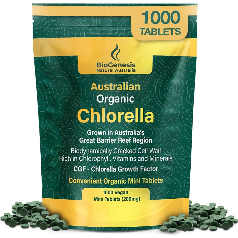 Biogenesis Chlorella mini-tablettes dans la boîte, emballage clair prêt à emporter.