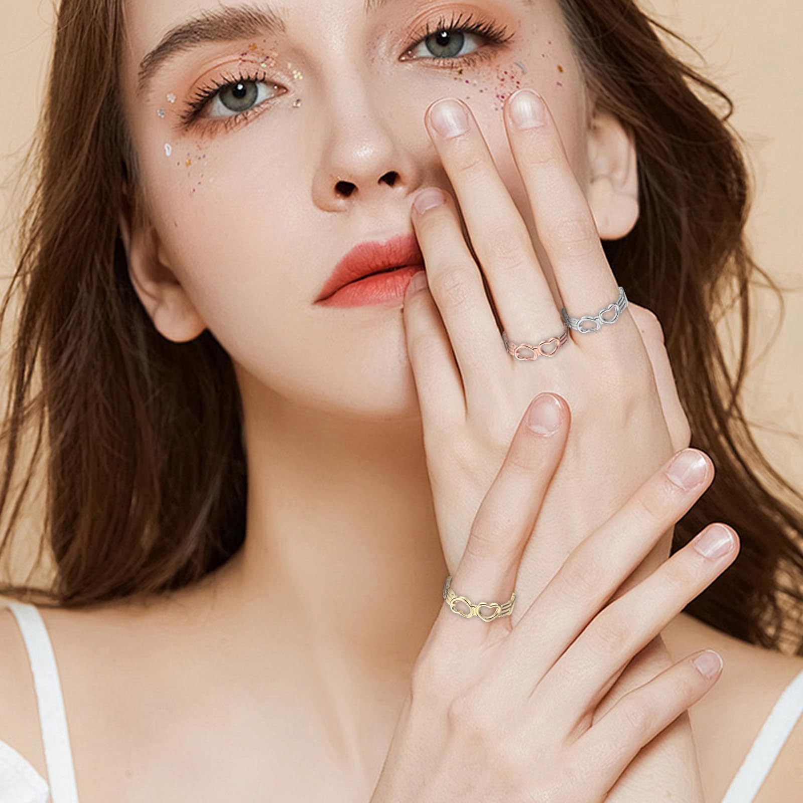 BioMag bagues cuivre cœur détail: design cœur sophistiqué pour un look quotidien.