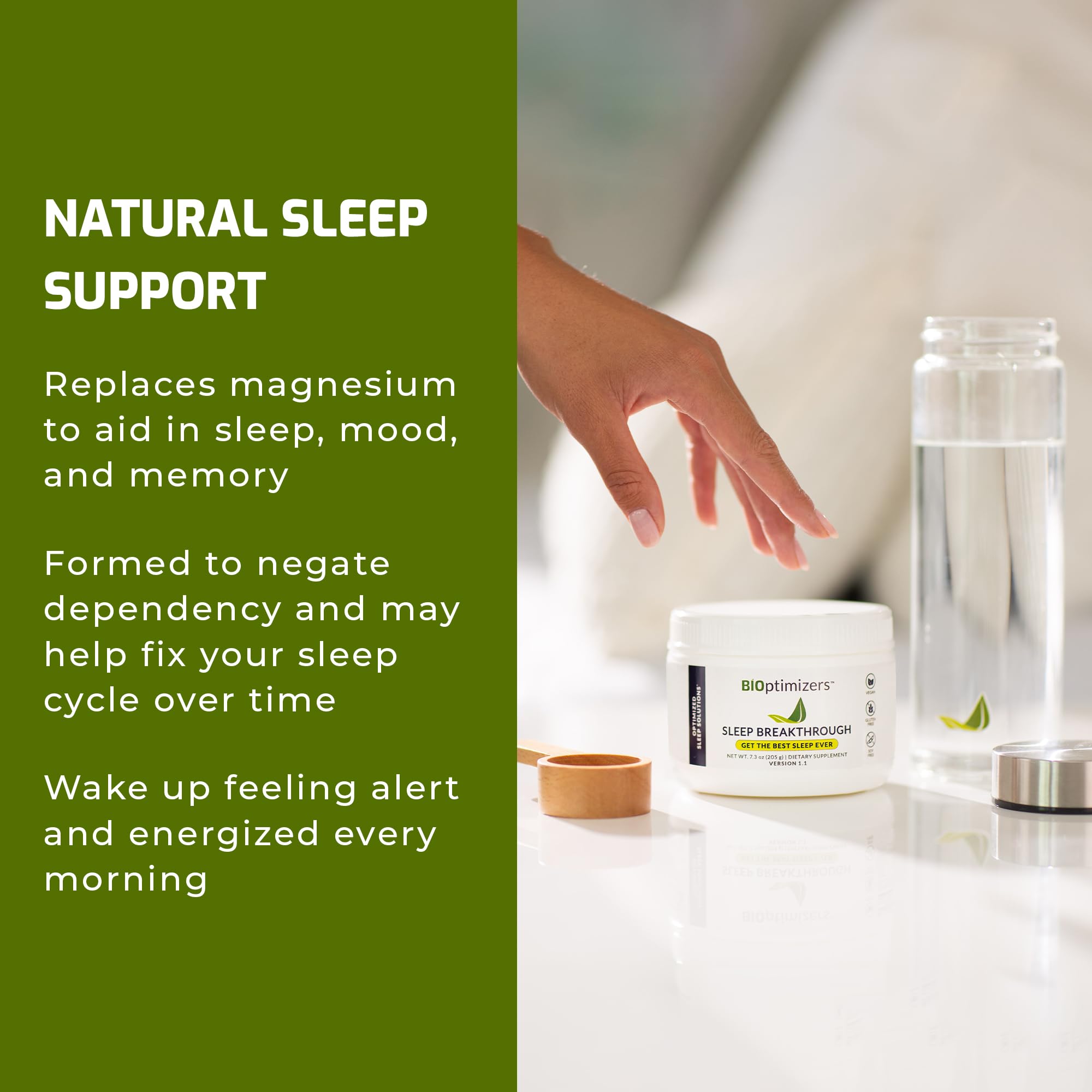 BIOptimizers Sleep Breakthrough poudre vers un verre d'eau pour une préparation rapide.